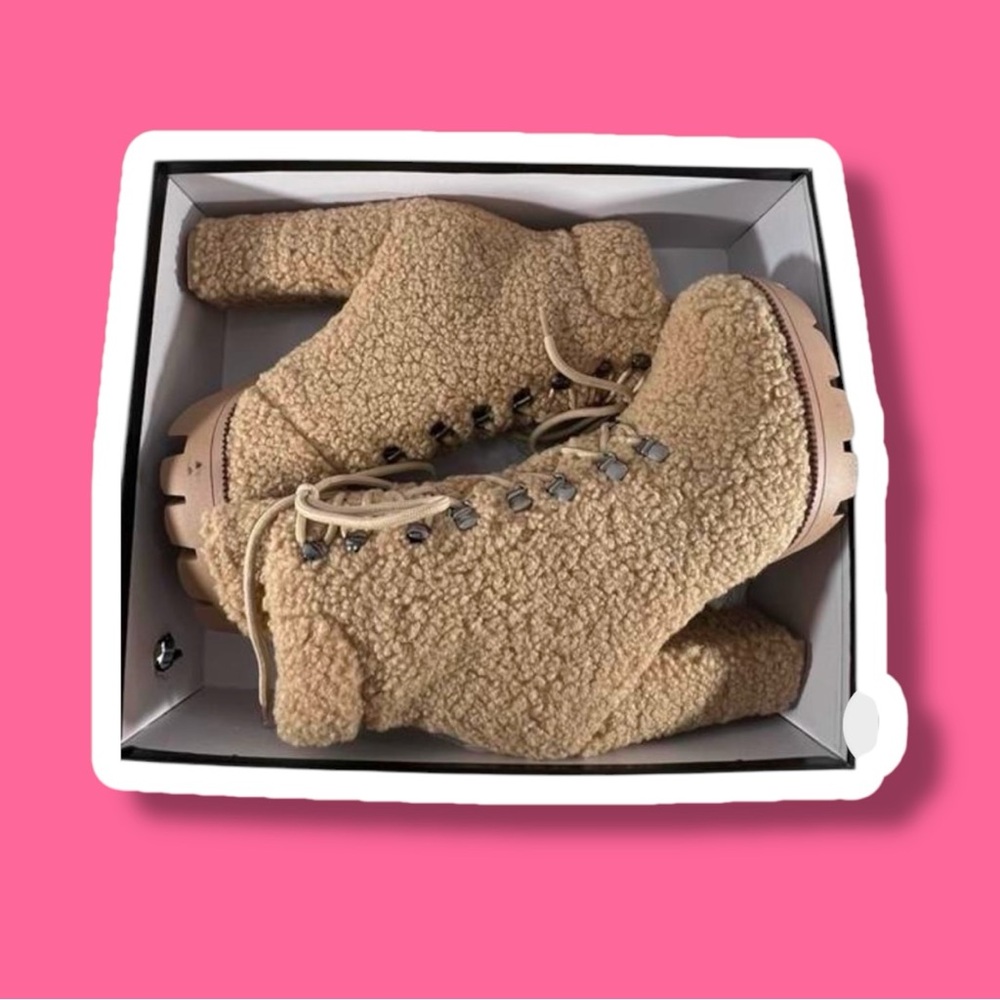 AZALEA WANG Fleece Combat Boots Beige lace up Lug Sole NEW WITH BOX 8.5 - Picture 5 of 14